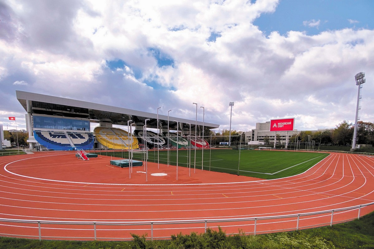 Поле бейсбольное